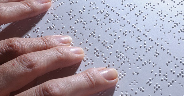 Iașul primește etapa națională a Concursului pentru Elevii cu Deficiențe de Vedere