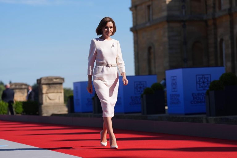 În Moldova se poate: zece raioane în loc de 32 și mult mai puține primării.