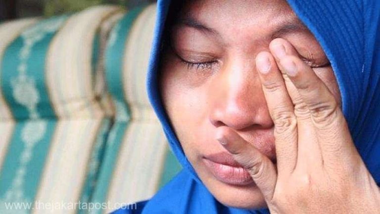 Indonezia: Două femei au călcat în picioare un Coran și au fost arestate pentru blasfemie