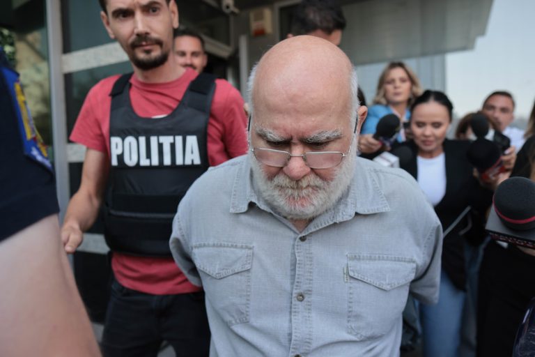Sociologul Alfred Bulai, deferit justiției pentru agresiune sexuală
