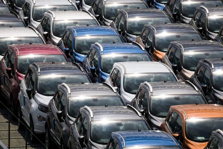 Un senator american dorește să interzică automobilele din China.
