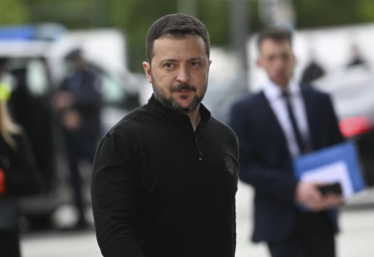 Volodimir Zelenski: Olanda va susține descentralizarea sistemului energetic al Ucrainei