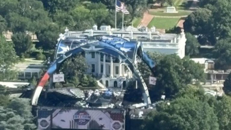 FBI a prevenit un atentat îndreptat împotriva evenimentului UFC desfășurat de ziua lui Donald Trump la Casa Albă.