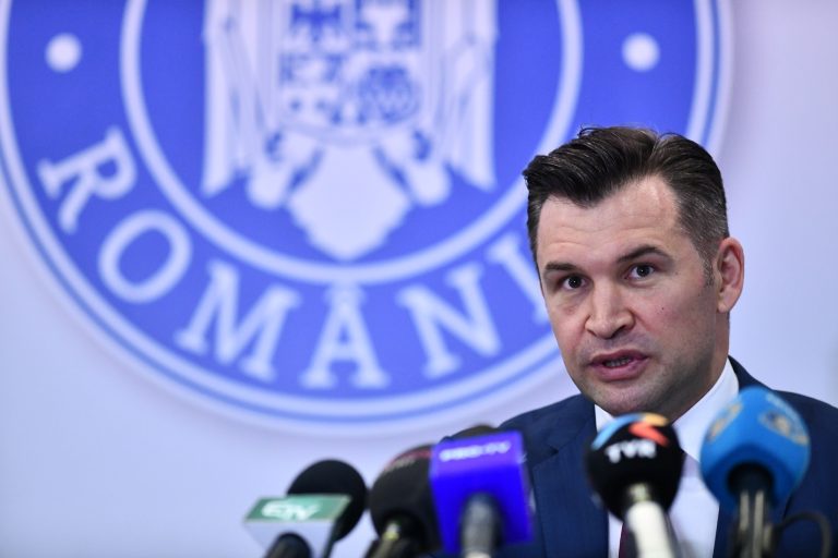 Ionuț Stroe acuză conducerea PNL că pregătește o apropiere de USR și vorbește despre o „trădare” a liberalilor.