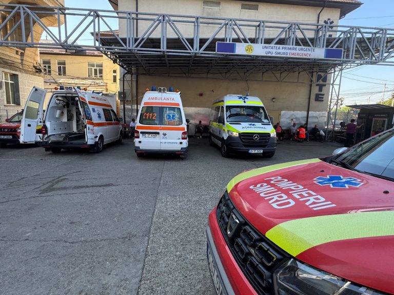 Valul de caniculă continuă să provoace victime la Iași. Doi bărbați au fost internați la UPU după ce au suferit din cauza căldurii.