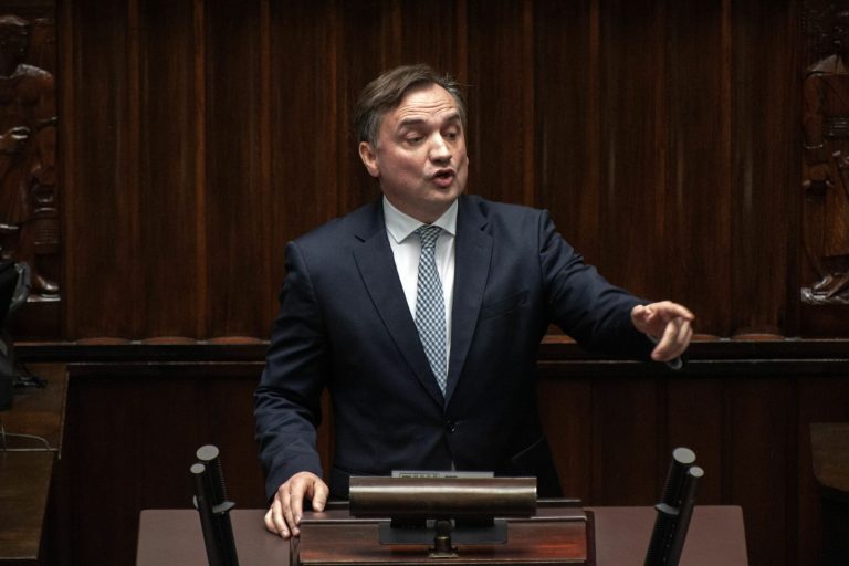 Ungaria a revocat azilul lui Zbigniew Ziobro. Polonia se pregătește pentru extrădarea fostului ministru al Justiției.