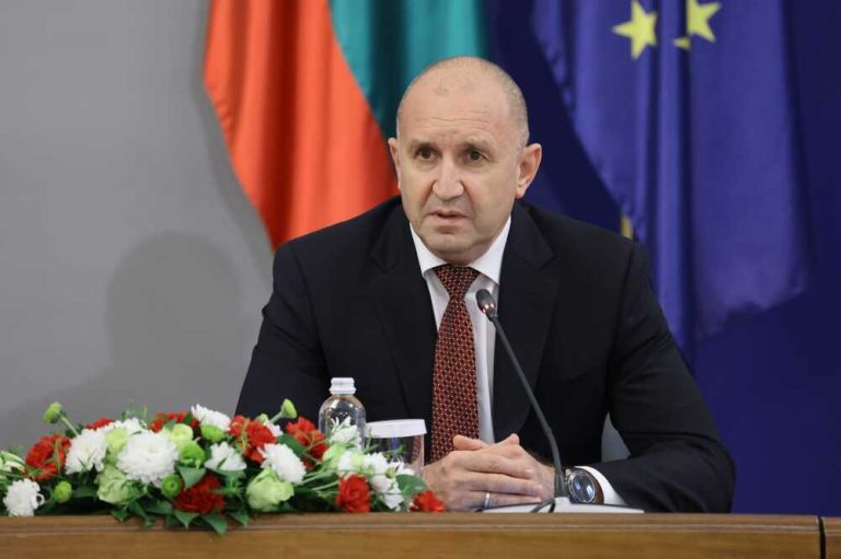Bulgaria refuză participarea directă la o forță internațională în Ucraina.