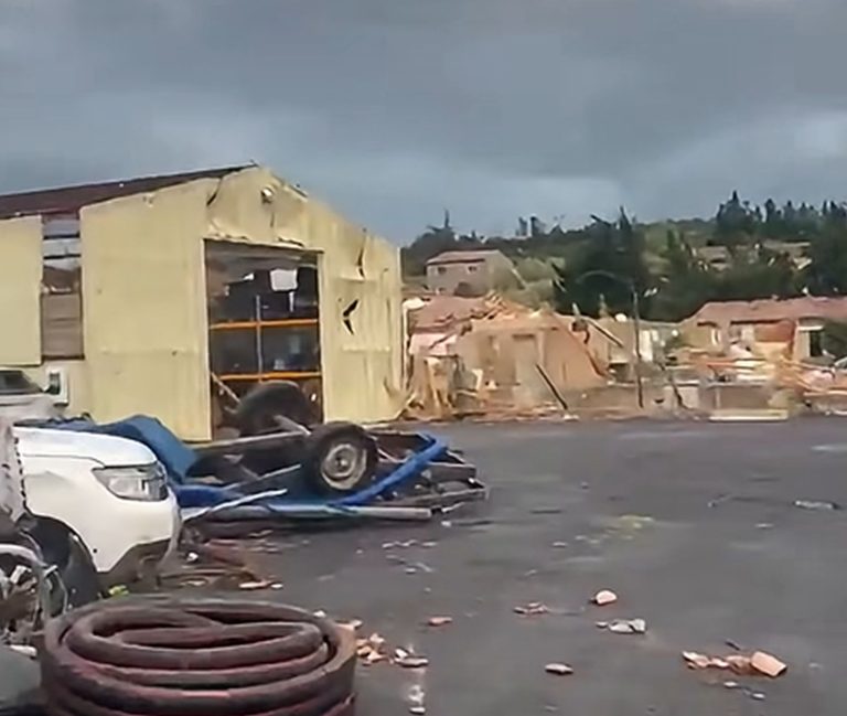 Dezastru în sudul Franței: o tornadă a distrus mai multe localități și a cauzat pagube semnificative.