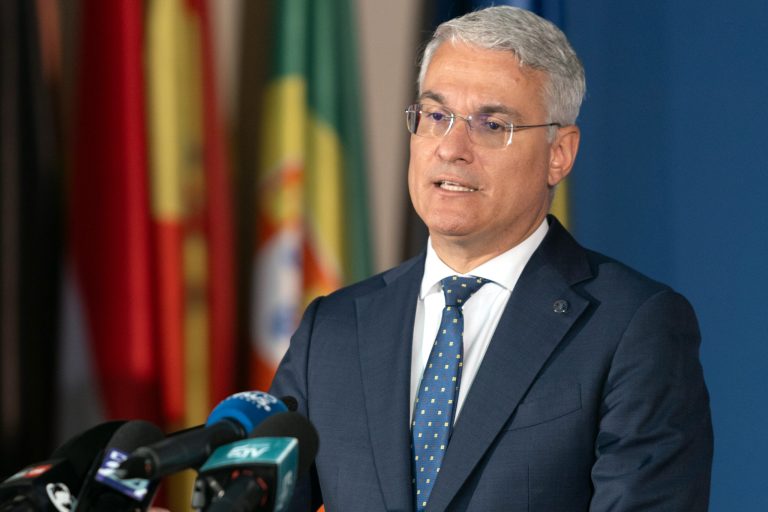 Dragoș Pîslaru, despre legea salarizării: Aproape 6 miliarde de lei pentru Educație și Sănătate, suma maximă pe care România o poate susține în prezent.