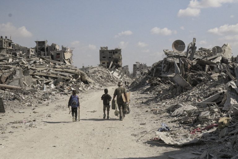 Mediatorii susțin că ultimele atacuri israeliene afectează eforturile de obținere a unui armistițiu în Gaza.