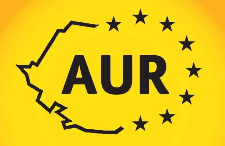Ministerul Educației nu poate transforma admiterea la liceu într-un oscar al favoritismului și relațiilor personale.