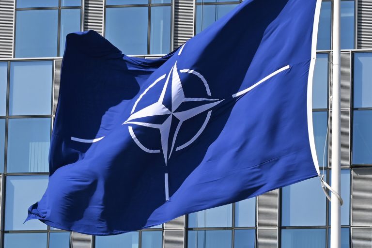 NATO răspunde după ce au apărut informații despre posibile atacuri ale Iranului în Europa