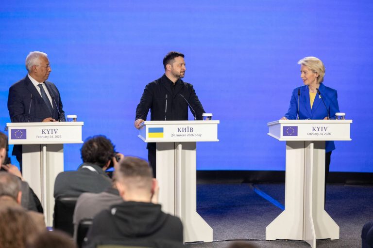 UE își reiterează susținerea pentru Ucraina, la 35 de ani de la proclamarea independenței: Rămânem alături de Ucraina