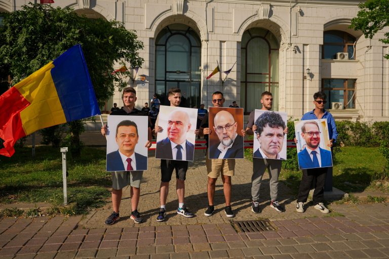 Ultima ocazie pentru banii din PNRR. Nicușor Dan îi invită pe liderii fostei coaliții să deblocheze 770 de milioane de euro din PNRR.