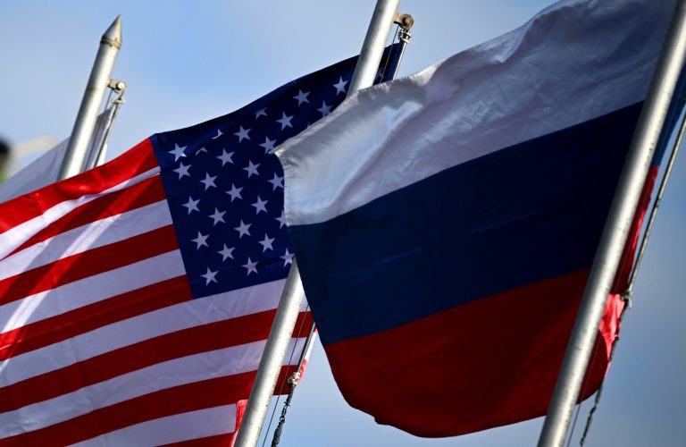 Misiune diplomatică secretă în Rusia. Un oficial al lui Trump a purtat discuții cu reprezentanți ai Kremlinului la „Davosul lui Putin”