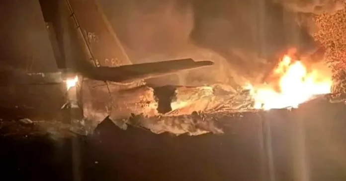 Bombardierul nuclear rusesc Tu-95MS s-a prăbușit și a luat foc. Șase morți