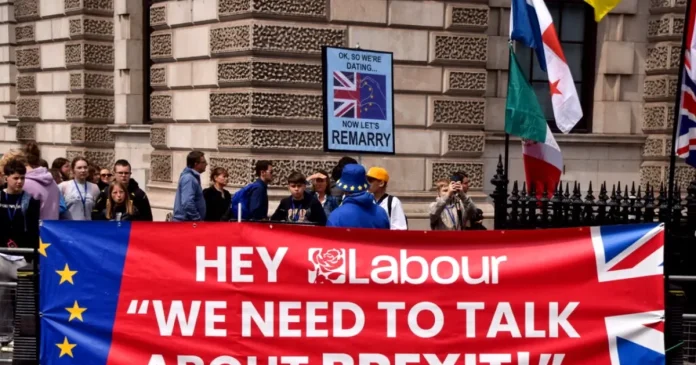 Brexitul, posibilă temă în programul electoral al laburiștilor lui Starmer