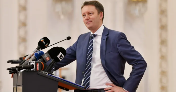 Candidatul la premier, întrebat repetat care e salariul minim