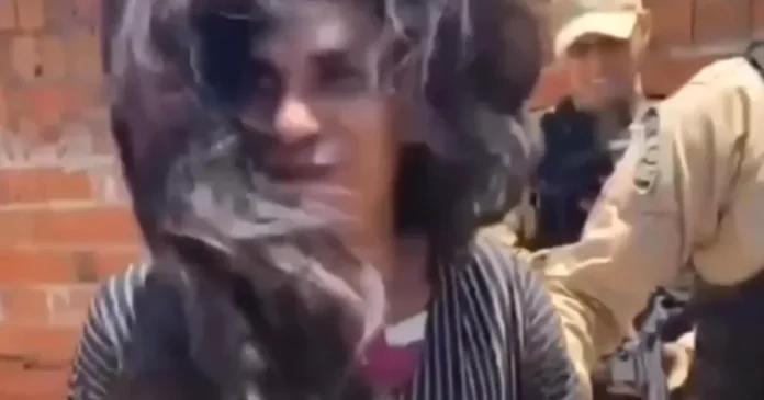 Criminal în serie prins îmbrăcat în haine de femeie: „Am ucis 80 de oameni”