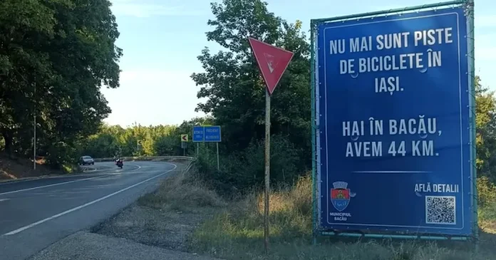 Dispută Iași-Bacău pe bannere despre piste de biciclete. Chirica: Atac politic gratuit