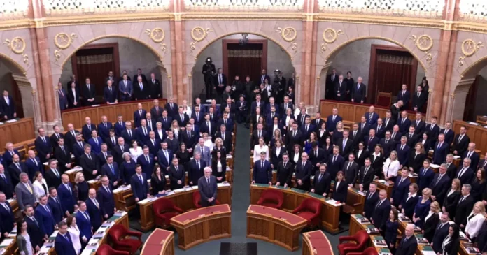 Doi foști miniștri ai guvernului Orbán, reținuți în Ungaria pentru mită și delapidare