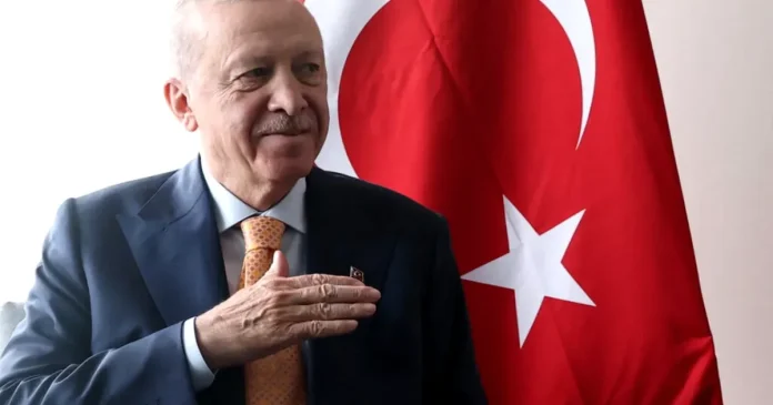 Erdoğan: Turcia rămâne în NATO, dar își întărește relațiile cu China și Rusia
