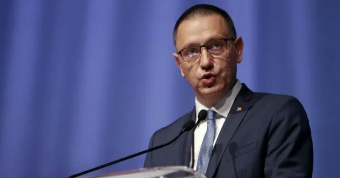 Fifor, către foștii parteneri de guvernare: Nu SUA au dat de pământ cu voi
