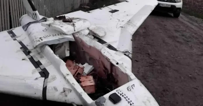 Polonia: Drona rusă găsită pe plajă avea focos cu detonator, conform anchetei