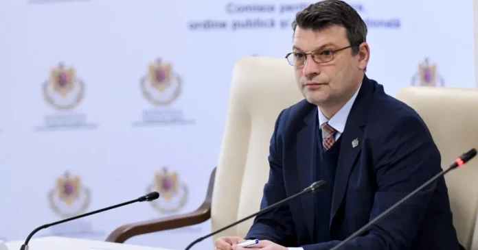 Scandal în Parlament: 20 de militari români, trimiși în Franța și Marea Britanie
