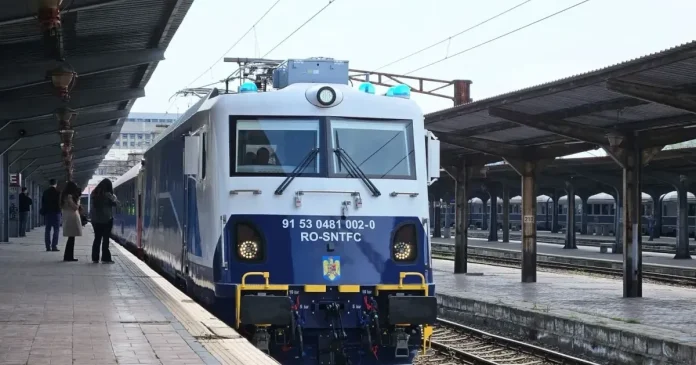 Studenții au 90% reducere la tren în 2026-2027. Rutele și actele necesare