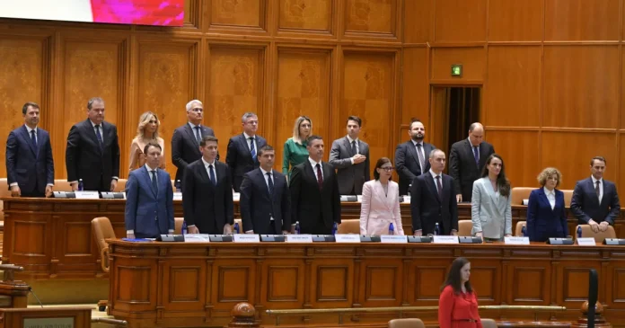 Alegerile anticipate ar putea duce la retrogradarea ratingului României