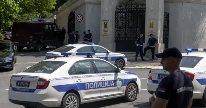 Atacator împușcat mortal după rănirea unui paznic la Ambasada Israelului din Belgrad