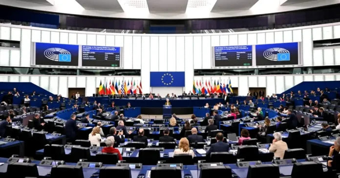 Atacurile Rusiei asupra navelor din Marea Neagră, pe agenda plenarei PE
