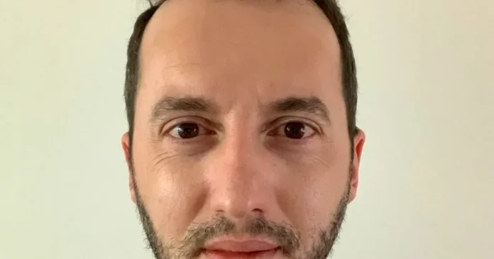 Bogdan Dumitru, propus ministru pentru Digitalizare, a întârziat 30 de minute la audieri