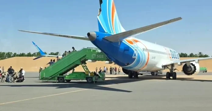 Copilotul ar fi atacat cu toporul pilotul avionului Flydubai