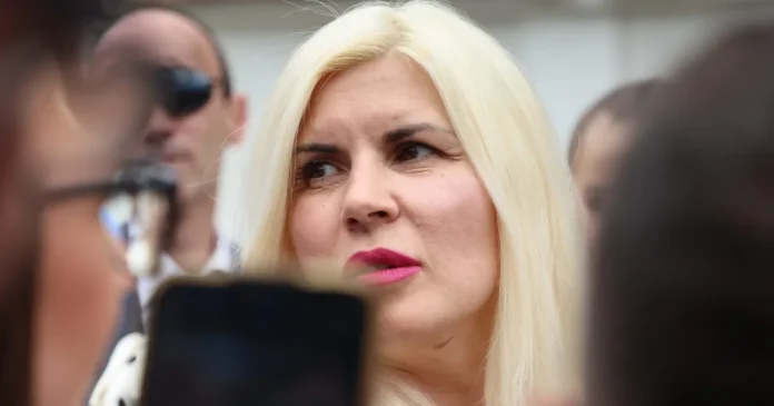 Cristela Georgescu ar putea candida la prezidențiale, cu susținerea alegătorilor soțului