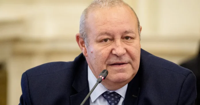 Fenechiu, despre liberalii care ar putea pleca din PNL: Nu mergi la război cu mercenari