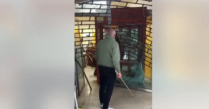 Hoții au transformat o galerie pietonală într-o pistă pentru jaf de peste 500.000 de euro
