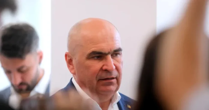Jumătate dintre români: Bolojan a greșit votând Guvernul PSD. Liberalii pierd teren