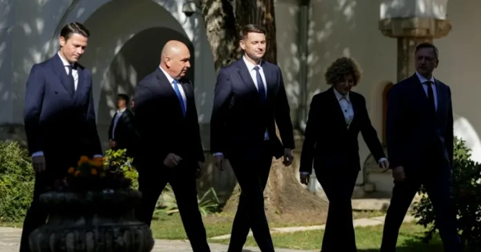 Liberalii susțin propunerea lui Bolojan: „Bătălia cu PSD e pe viață și pe moarte”