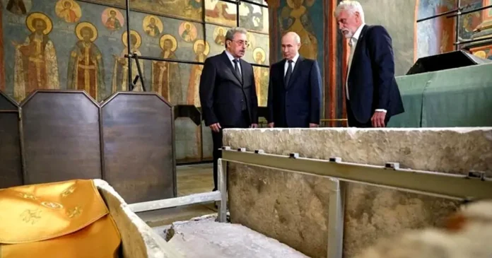 Moaștele la care s-a rugat Putin, pierdute pe front. Biserica rusă neagă