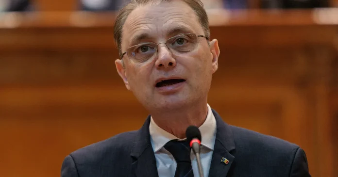 Niculescu, în Parlament: „Nu voi intra în sarabanda replicilor tăioase”