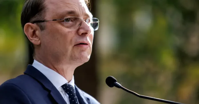 Noul premier, despre o posibilă creștere a taxelor de anul viitor