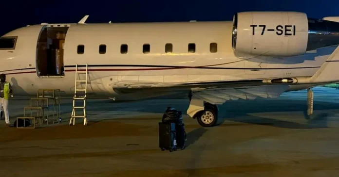 Panică la bordul unui avion privat: „Mayday, Mayday, am pierdut ușa”