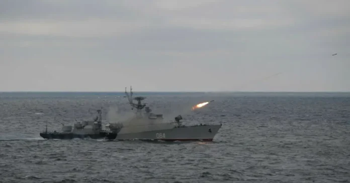 PE cere analiza unei operațiuni navale în Marea Neagră și sprijin pentru România