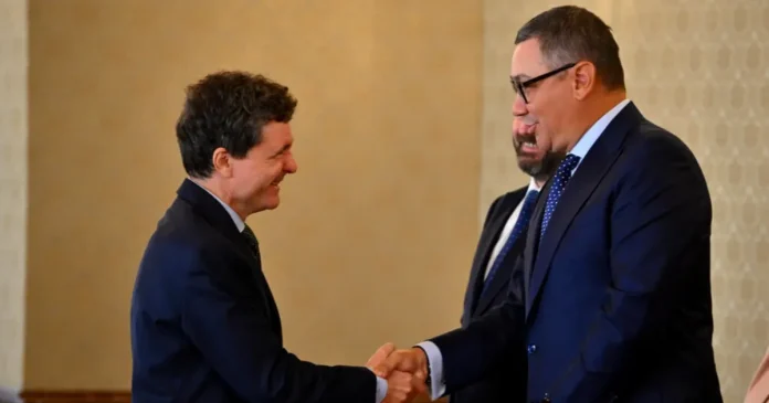 Ponta îi cere lui Nicușor Dan să nu rateze summitul din Arabia Saudită