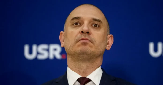 PSD folosește retorica țapului ispășitor; USR va face opoziție pe tot terenul