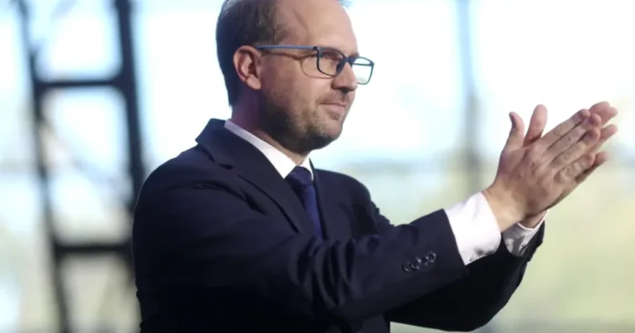 PSD îi cere lui Fritz să demisioneze de la USR și să renunțe la sinecură