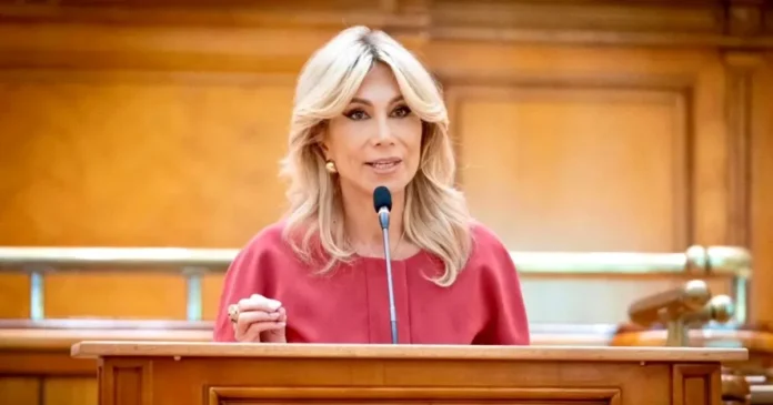 Raluca Turcan: PSD și AUR au demis Guvernul Bolojan, dar nu pot forma altul