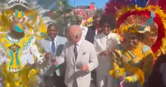Regele Charles al III-lea a dansat pe străzile din Bahamas alături de localnici